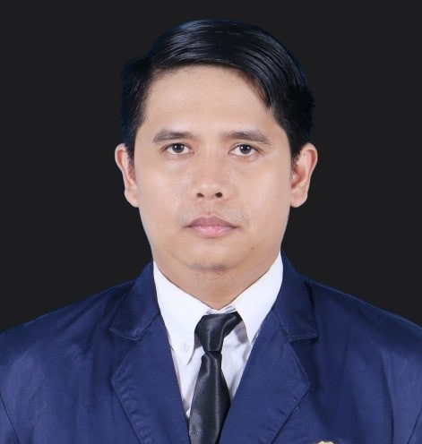 Riston Batuara, S.Pd., M.Th