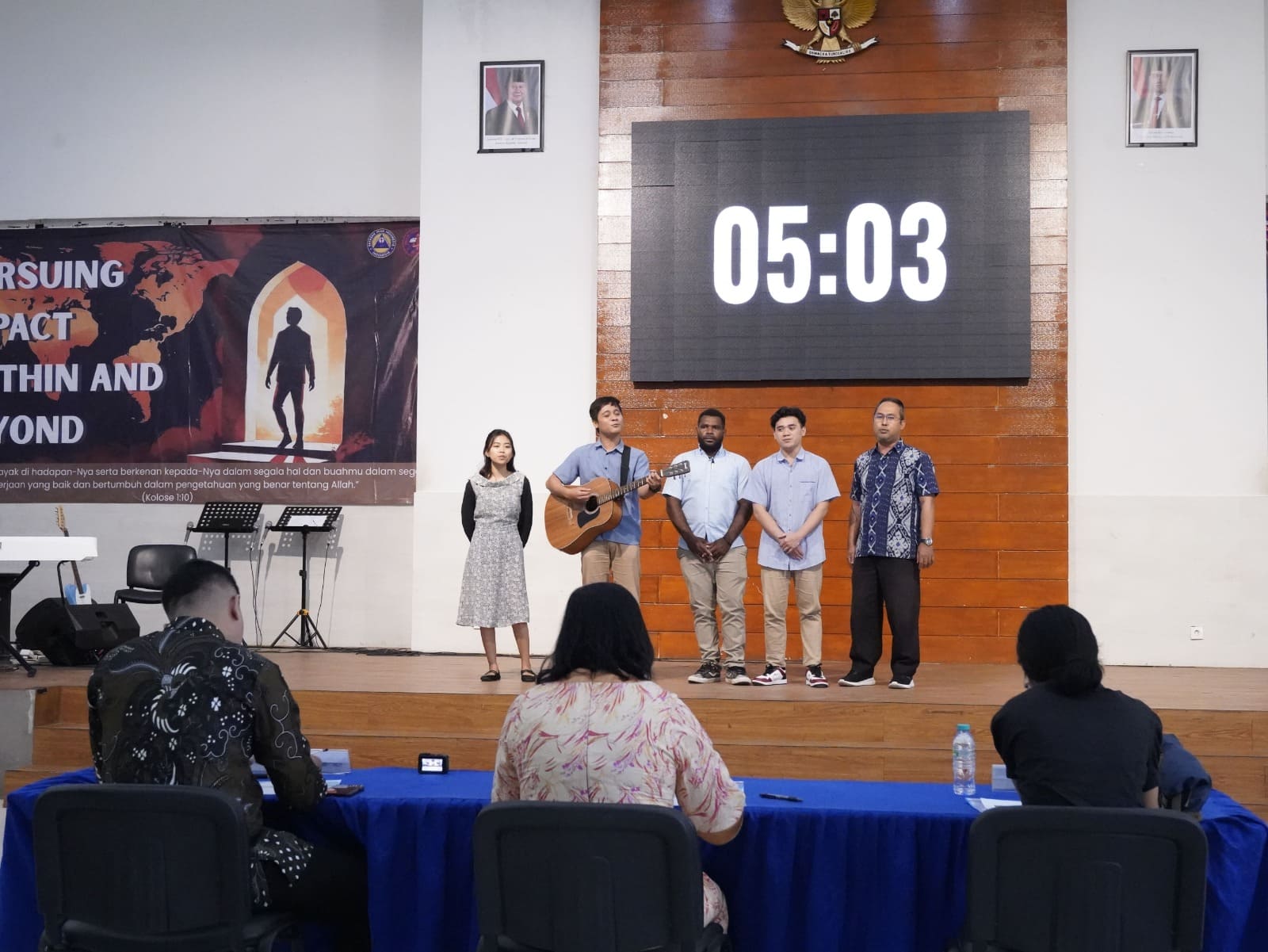 Dosen dan Mahasiswa Bersatu dalam Nada: Kemeriahan Lomba Vokal Mission Trip STTII Yogyakarta