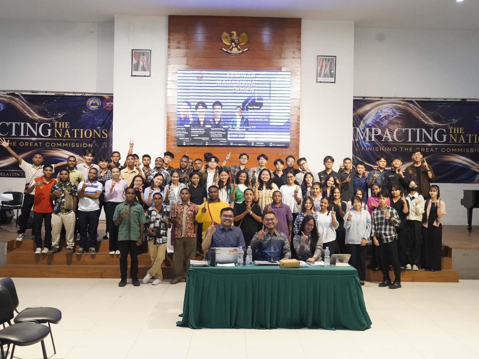 STTII Yogyakarta Sukses Gelar Seminar Mahasiswa dan Dosen: Bedah Teologi Sastra Hikmat di Bawah Kedaulatan Allah